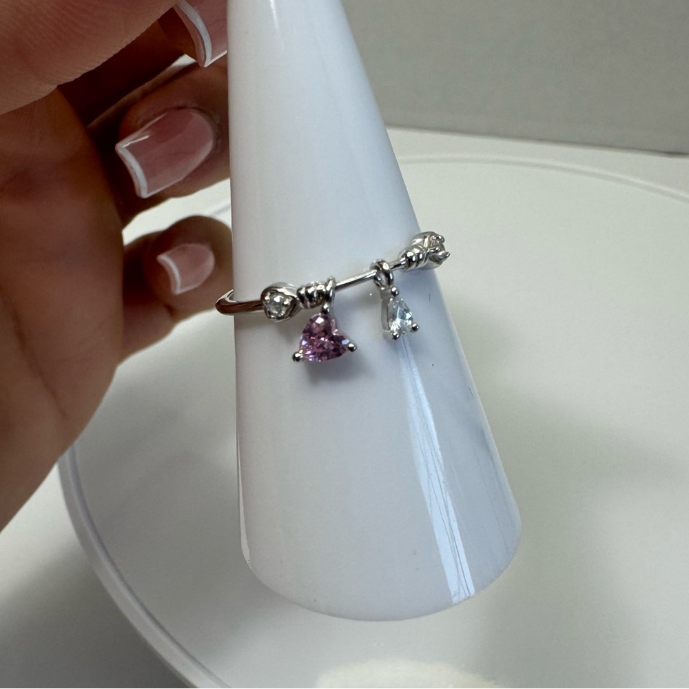 Heart Cut Zirconia Charm Design 925 Sterling Silver Ring - Picture 8 of 10